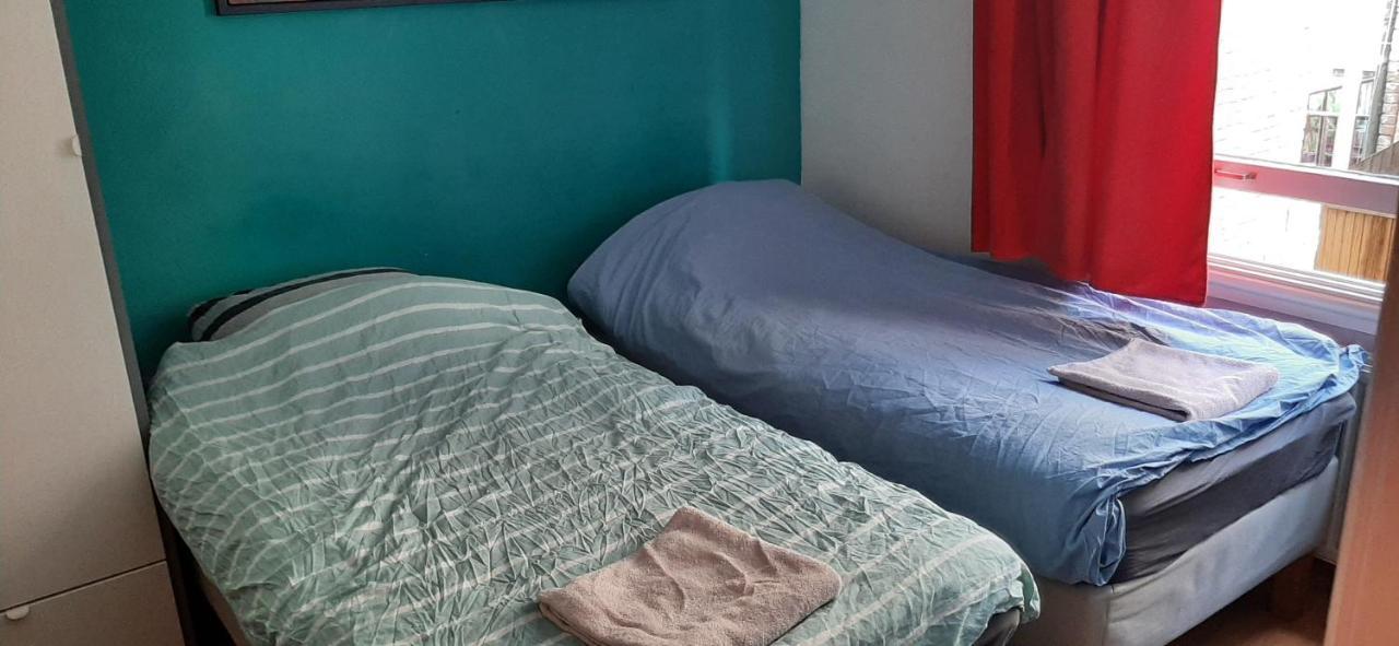 Nicole, Not For Parties, Not A Hotel, Room With Shared Bathroom, No Kitchen Amsterdam Exterior photo